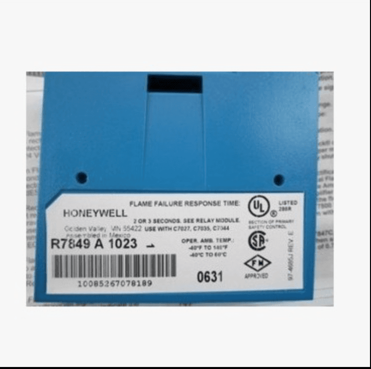 R7849A1033