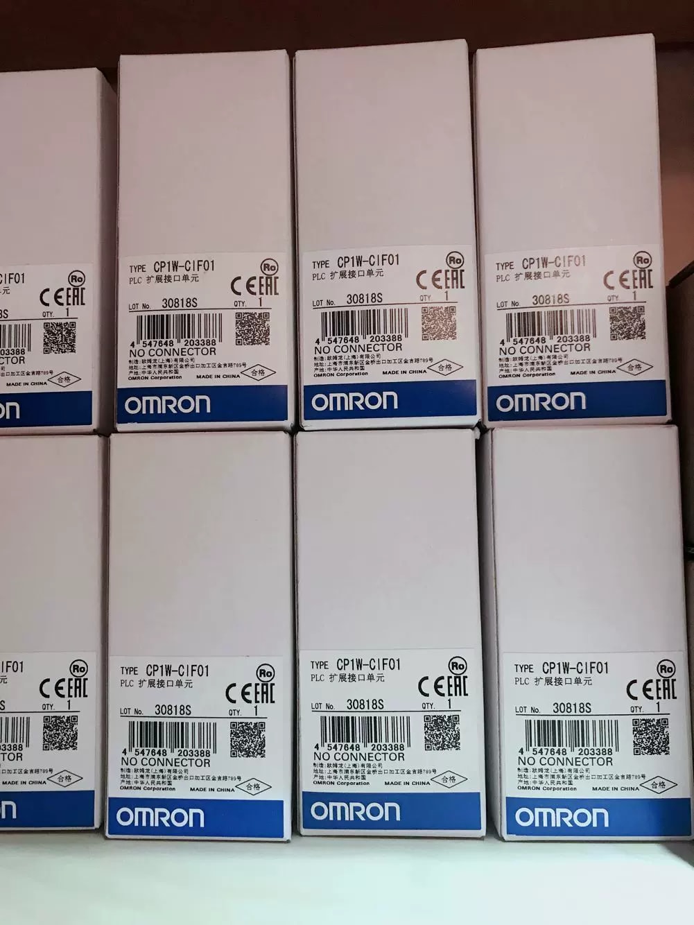 xw2d-40g6 Omron  Slim Connector Terminal Block 40 Pole